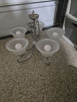 5 light chandelier with new dimmable LED Bulbs