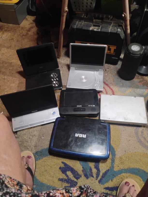 Portable DVD Players