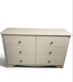 White 6-Drawer Double Dresser