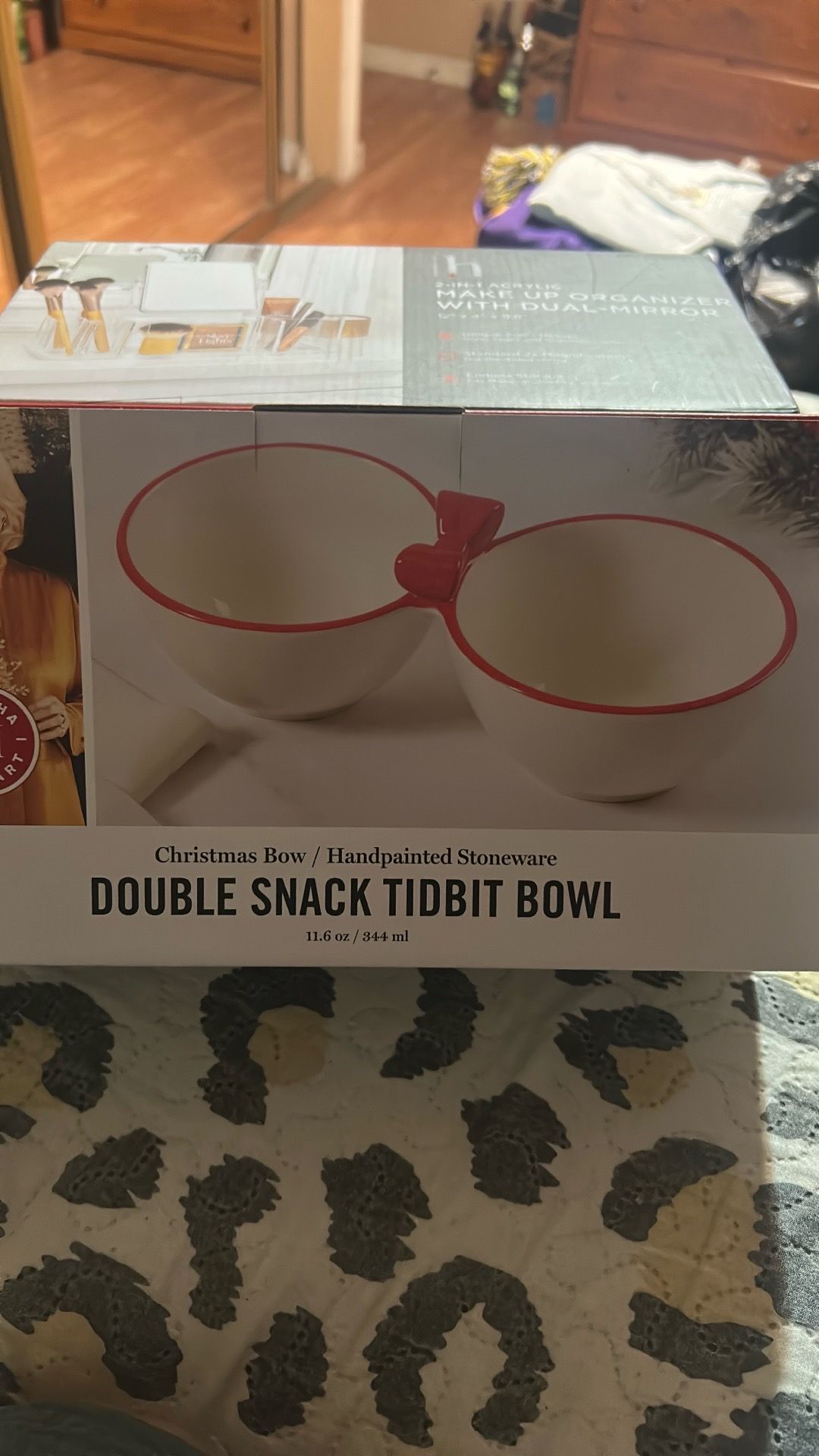 Double snack bowel