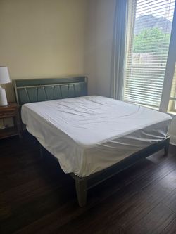 Like-New Queen Bed Frame + 14" Hybrid Mattress – Used Only 3 Nights