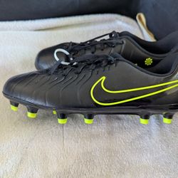 Soccer Shoes Youth 6