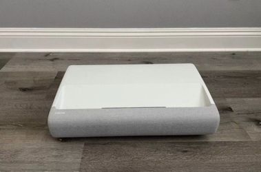 Like New Samsung Premiere LSP7T 4K Ultra Short Throw Projector $1000