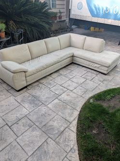 Nice sofa but requires a good cleaning