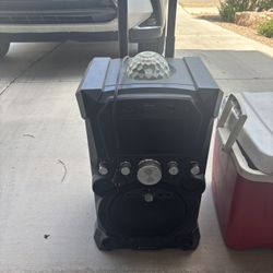 Karaoke Machine No Mic / Music Box
