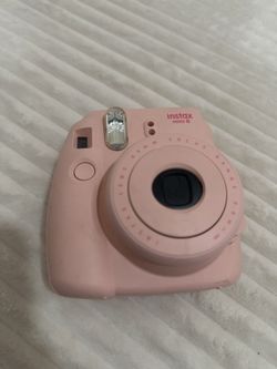 Fujifilm Instax Mini 8 Instant Camera – Pink