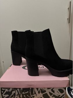 Black platform Chelsea ankle booties
