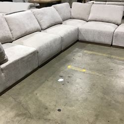 6pc Fabric Sectional