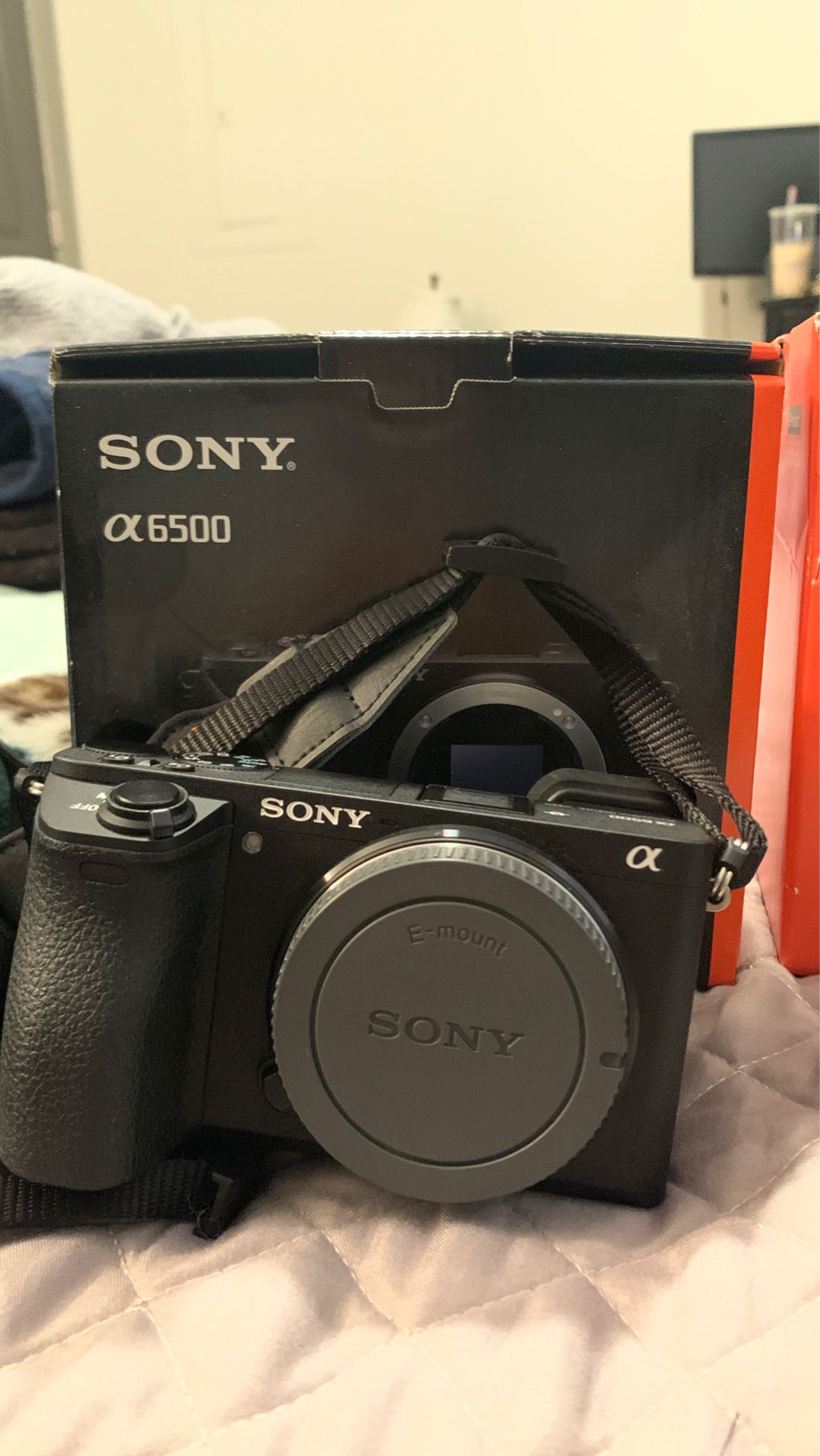 Sony a6500 camera 10-18mm 18-105mm 35mm 1.8 package