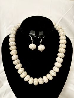 Handmade White Bead Necklace 