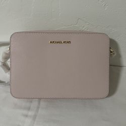 Michael Kors Crossbody Bag