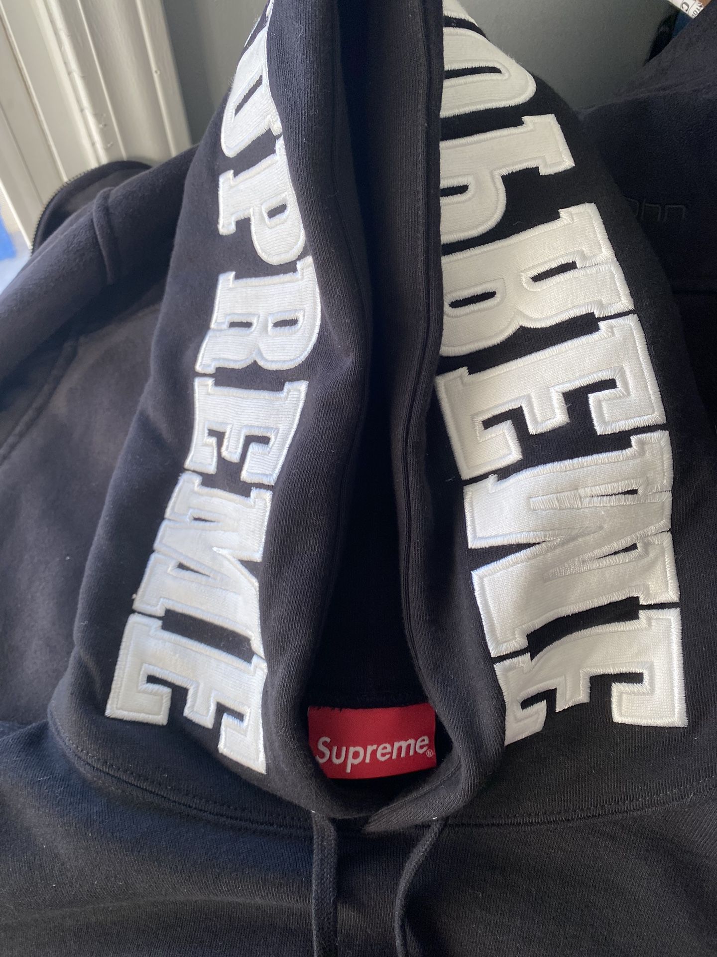 Supreme Hoodie *Authentic* Size Large