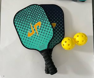New- Set of Dude Perfect Pickleball Paddle