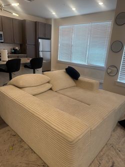 FREE COUCH
