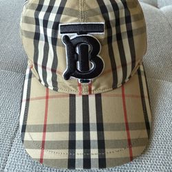 🔥 Burberry Hat