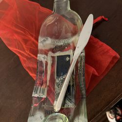 Bottle Blown Cheese Tray With Knife 