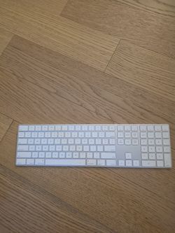 Apple Magic Keyboard with Numeric Keypad