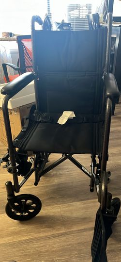 Wheel chair new
