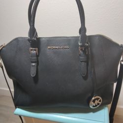 Black Large Michael Kors purse 