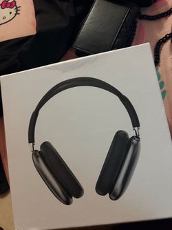 Apple AirPods Max Headphones