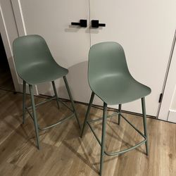 Svelti bar Stools Set Of 2 Aloe Green