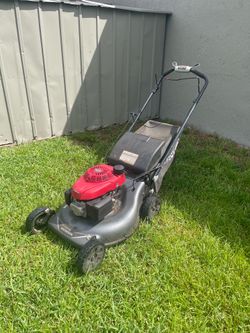 Honda lawn mower