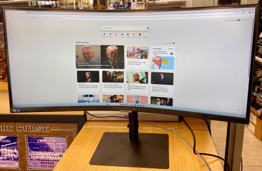 Selling a Samsung 34" curved ultrawide 4K monitor, model S34A654UBN.  Monitor has been tested and works. Screen displays properly and looks good. Grea