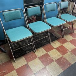 Set Of Four Vintage Samsonite Folding Chairs