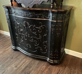 Credenza