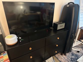 Black dresser