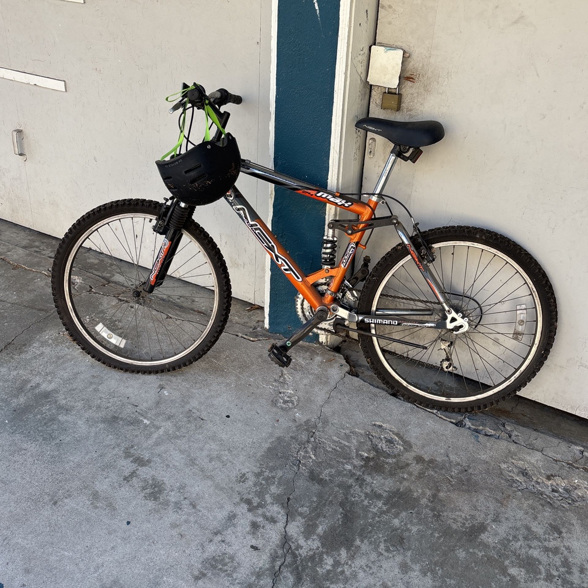 2 Used Bikes $20