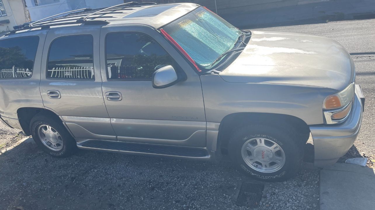 2003 GMC Yukon