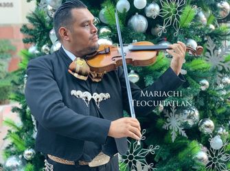 Music De Mariachi En El Valle