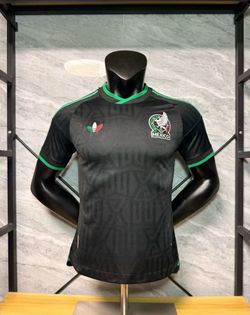 Mexican two-seater luggage is available in sizes 5XL 6XL, 7XL, and 8XL.