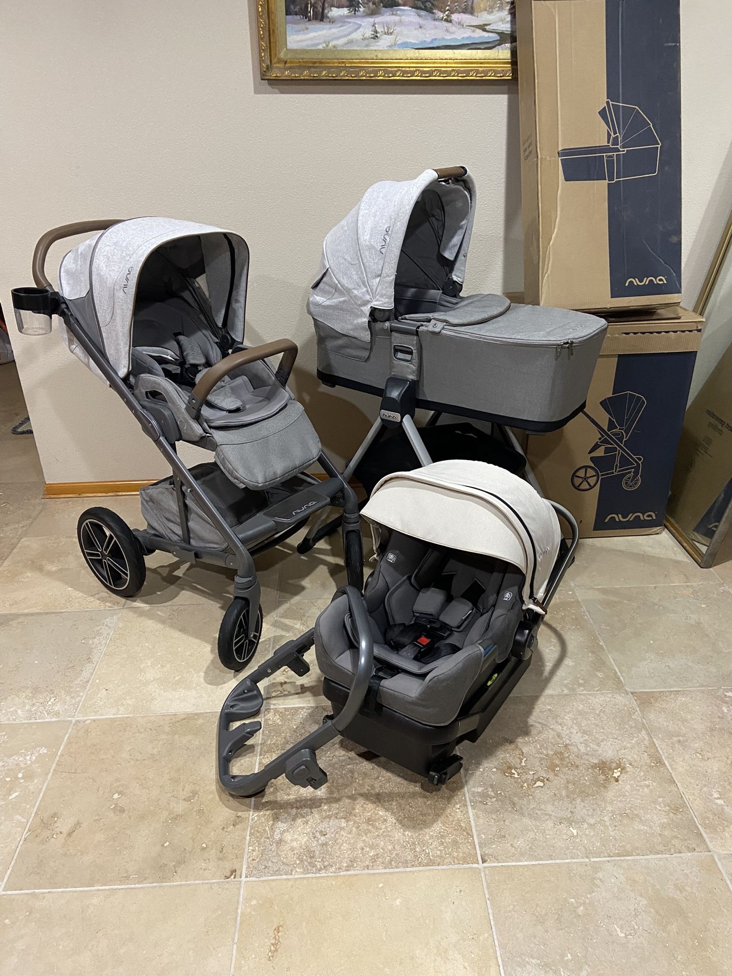 Nuna Mixx Next Stroller With Car Seat And Bassinet With Stand Beige