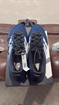Adidas Ultra Run 5 Tennis Shoes