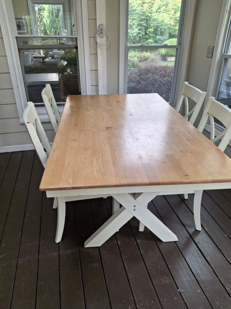 Dinner Table