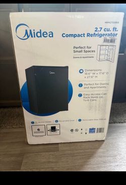 New Midea 2.7 cu. ft. compact refrigerator mini fridge