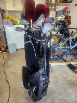 Hardly used golf clubs