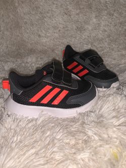 Toddler boy Nike/Adidas