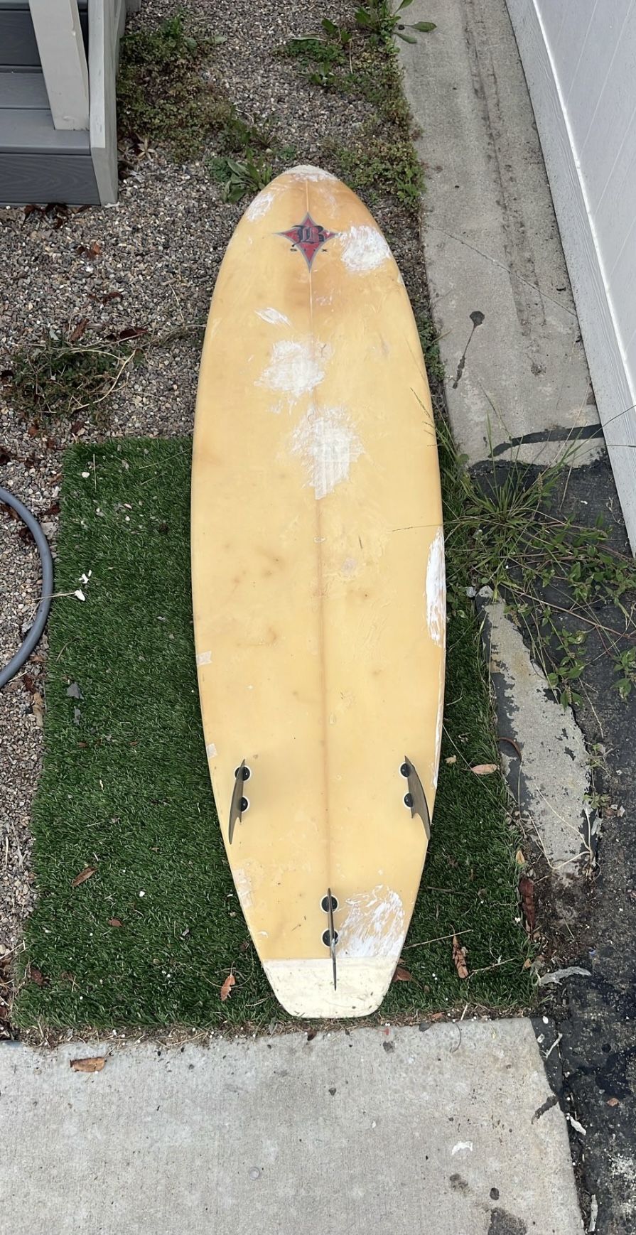 Surfboard 7’0