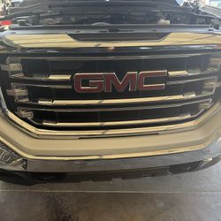 2016-2018 GMC SIERRA SLT GRILL 