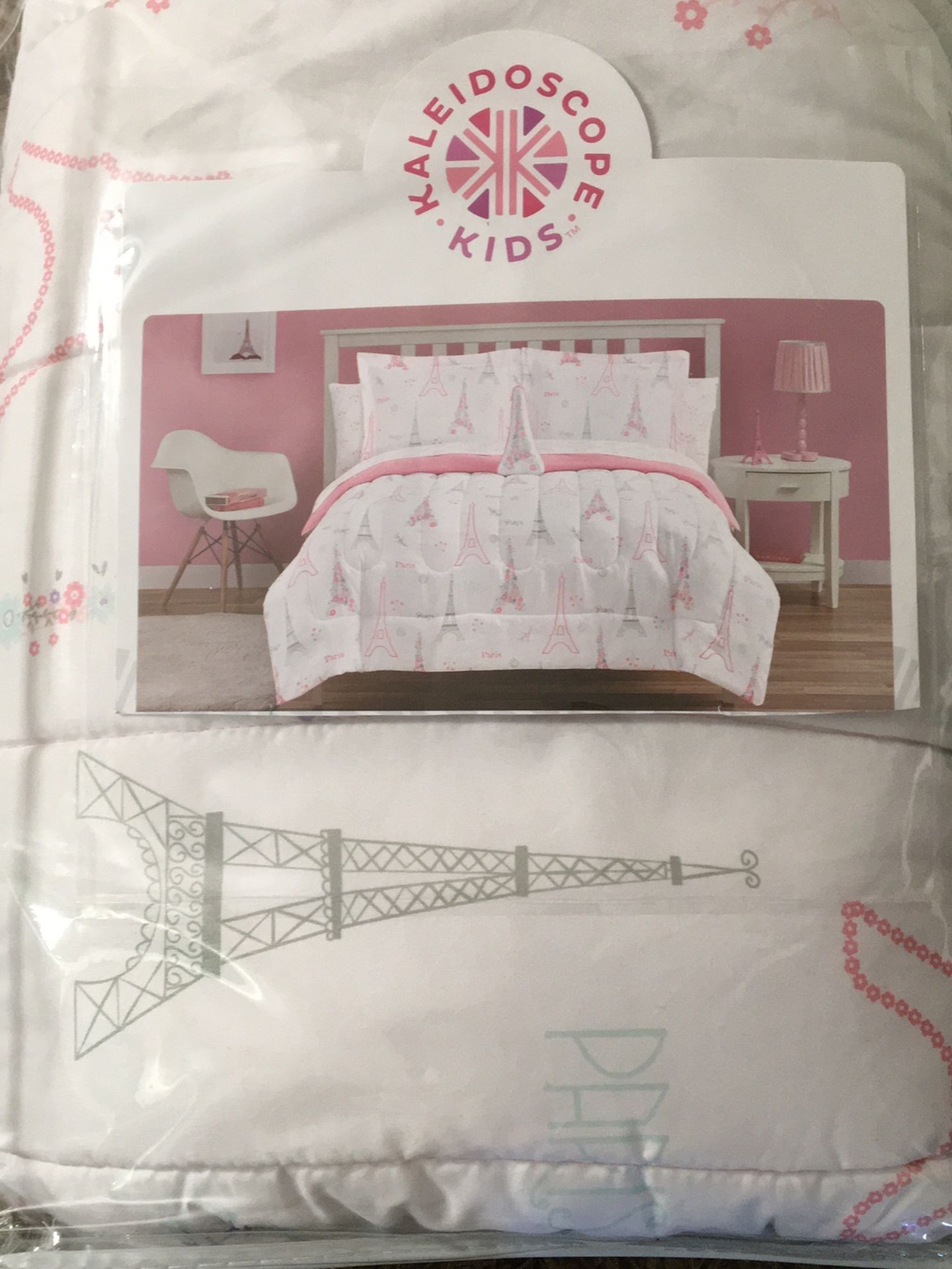 New Girl Bed Set