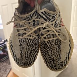 Adidas Yeezy Boost 350 V2 Zebra Size  9.5