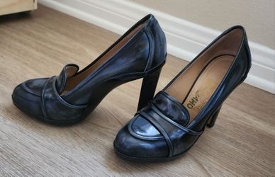 Ferragamo heels with 1/2" platform