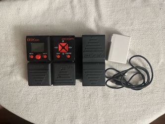 Zoom B1Xon Digital Multi-Effects Pedal w/ Expression Pedal for Bass Guitar