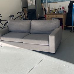 Pottery Barn Couch. Good Condition 