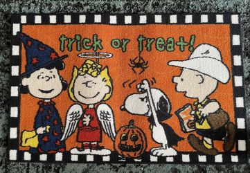 Peanuts Halloween Rug 