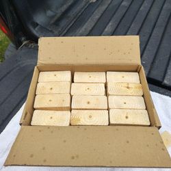 3.5" Mini Pine Firewood 84 Pieces 8 Lb + 10 Individual Packs Of Fire Starters