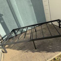 Twin Bed (No Box spring Needed)